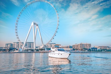 Luxury Yacht Charter dubai
